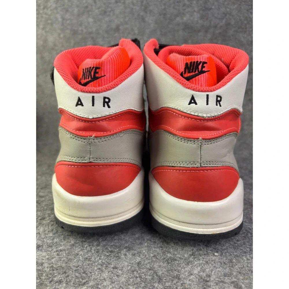 Nike Air Revolution Mens Size 10.5 White Red Grey Vintage‎ 2007 303905-181